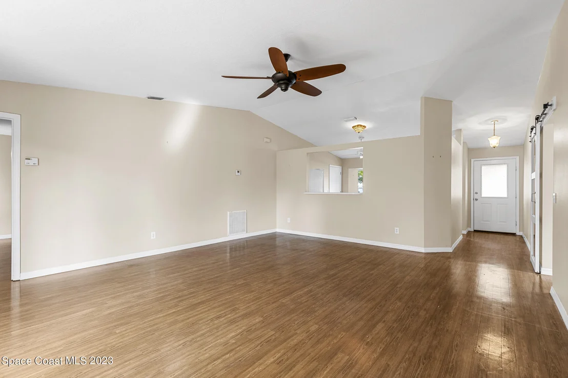Photo of 813 Cebu Place