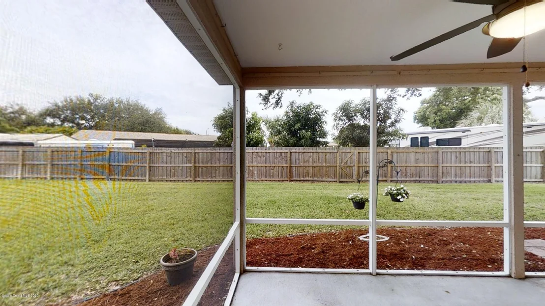 Photo of 1670 Rustic Way
