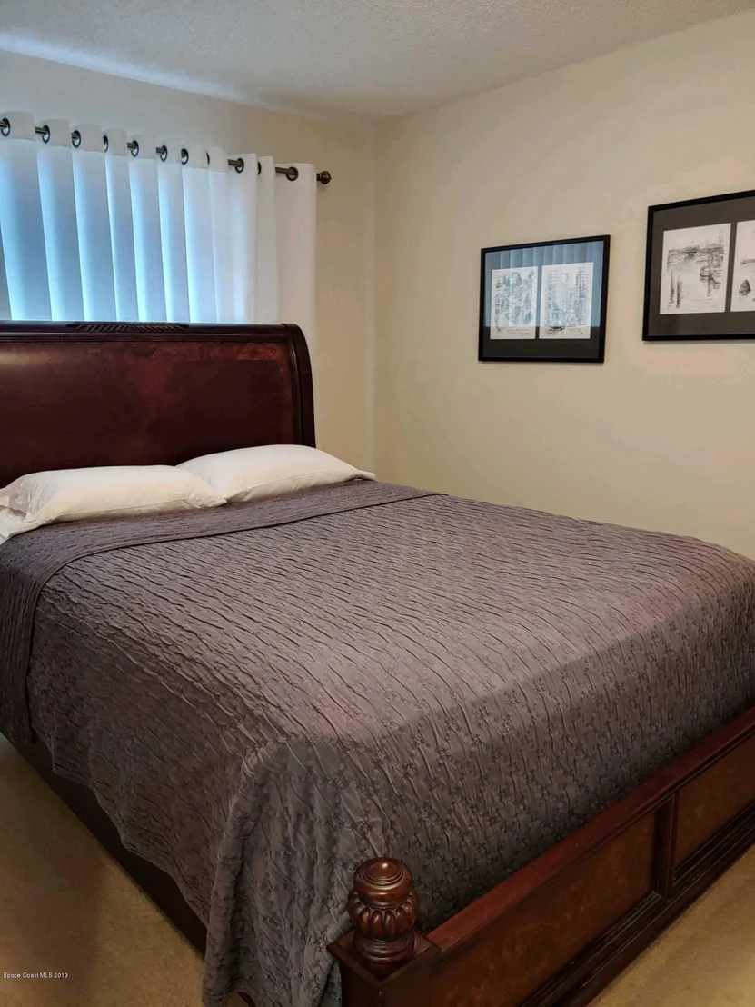 Photo of 3933 Saint Armens Circle