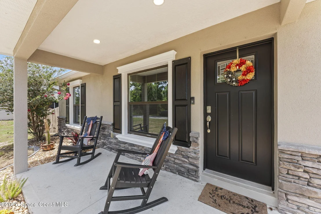Photo of 6435 Wien Lane