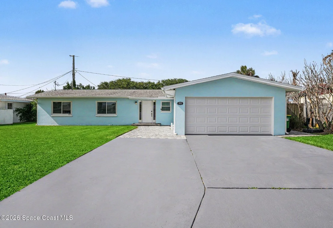 Photo of 375 Cyprus Drive