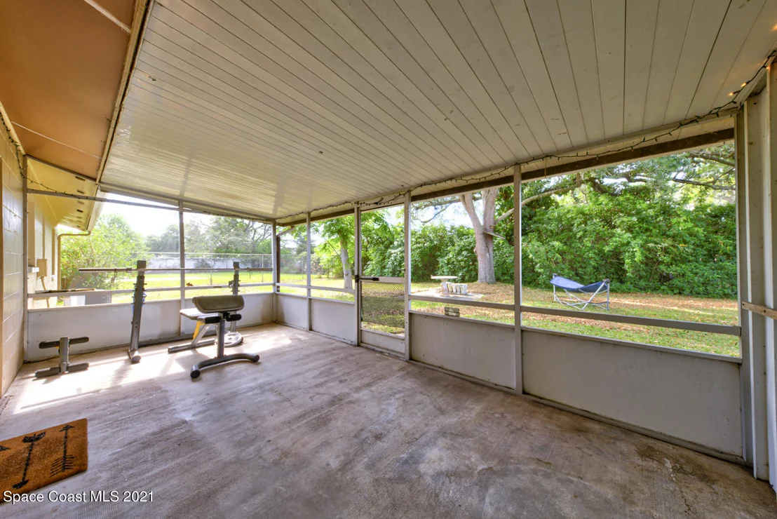 Photo of 2455 Mercury Drive