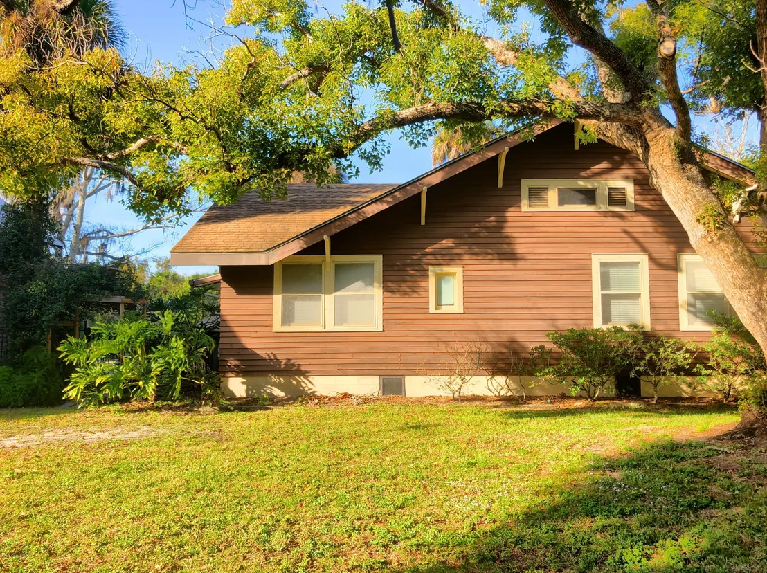 Photo of 4091 Indian River Drive N