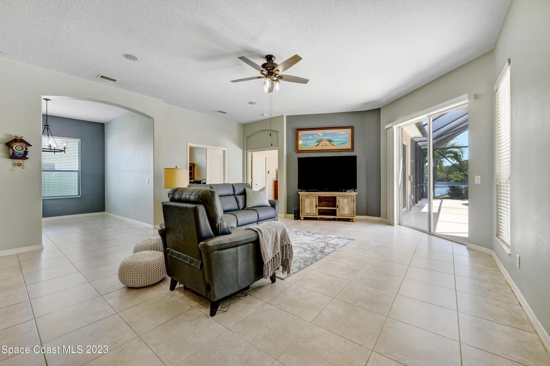 Photo of 3855 Waterford Drive