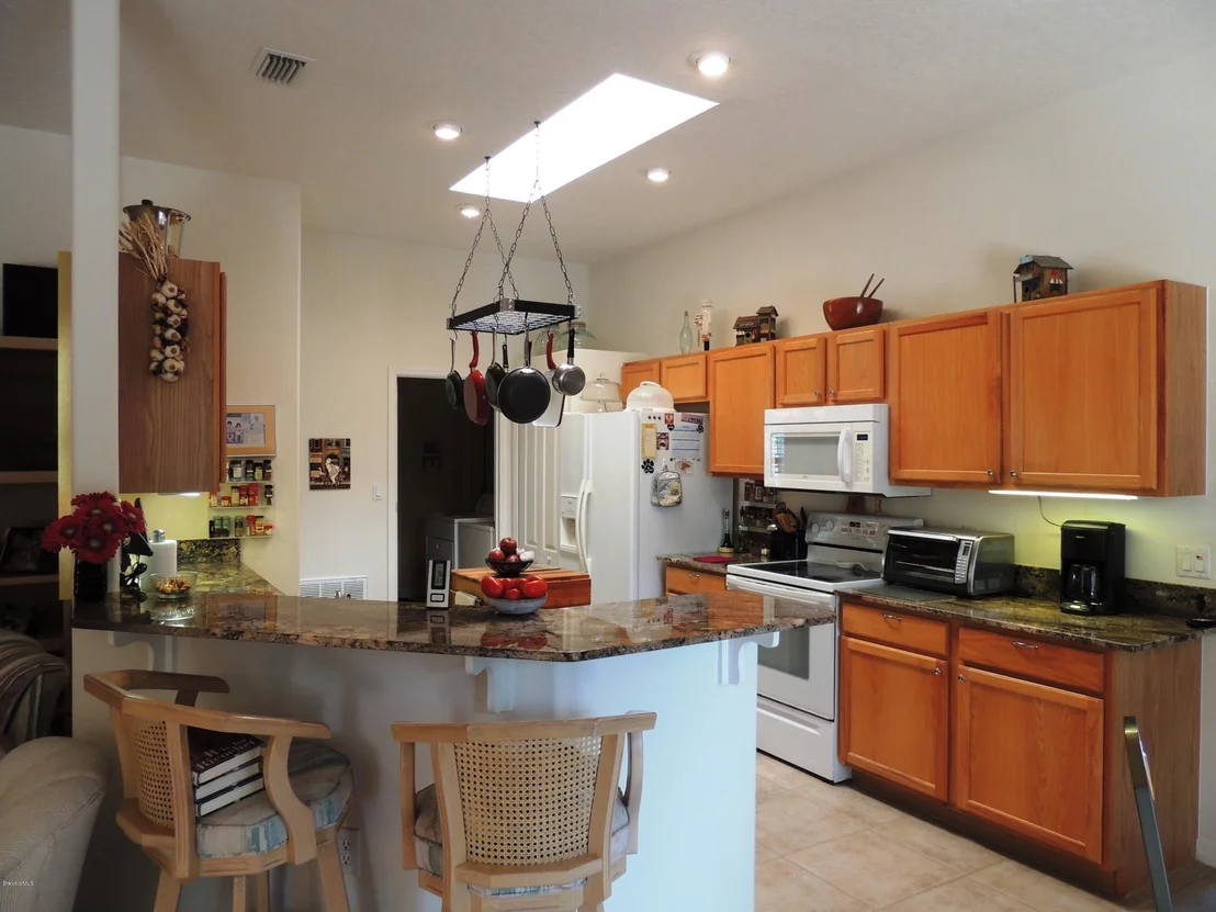 Photo of 4688 Alamanda Drive