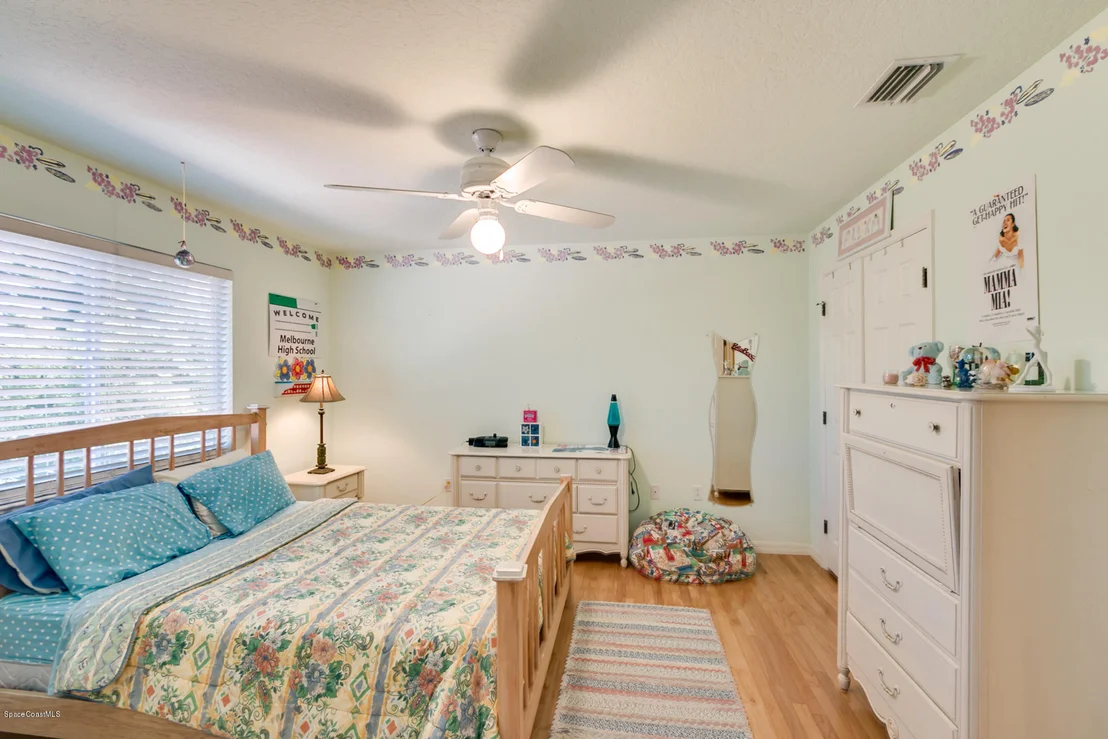 Photo of 438 Sandy Key