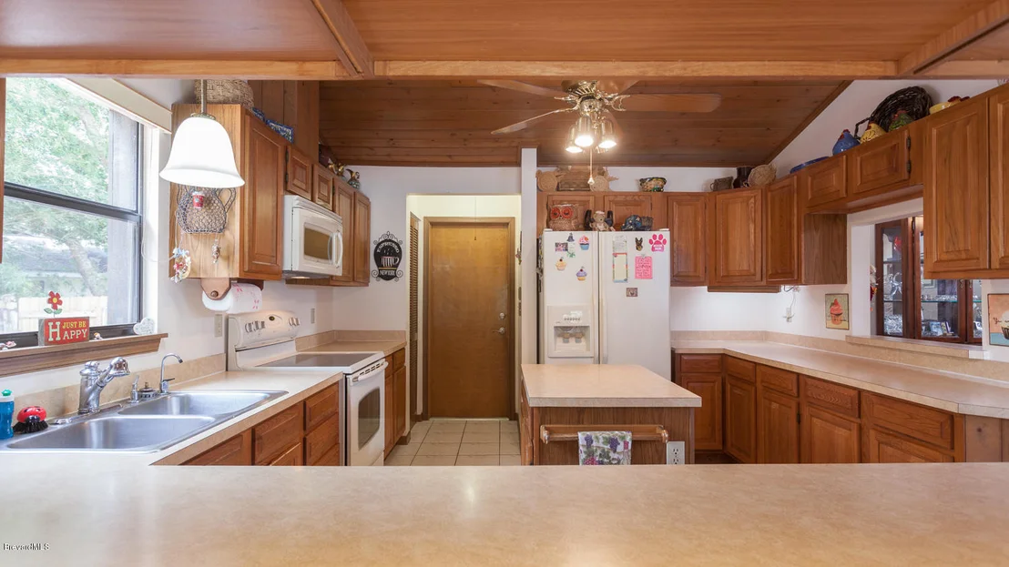 Photo of 2375 Ophelia Lane
