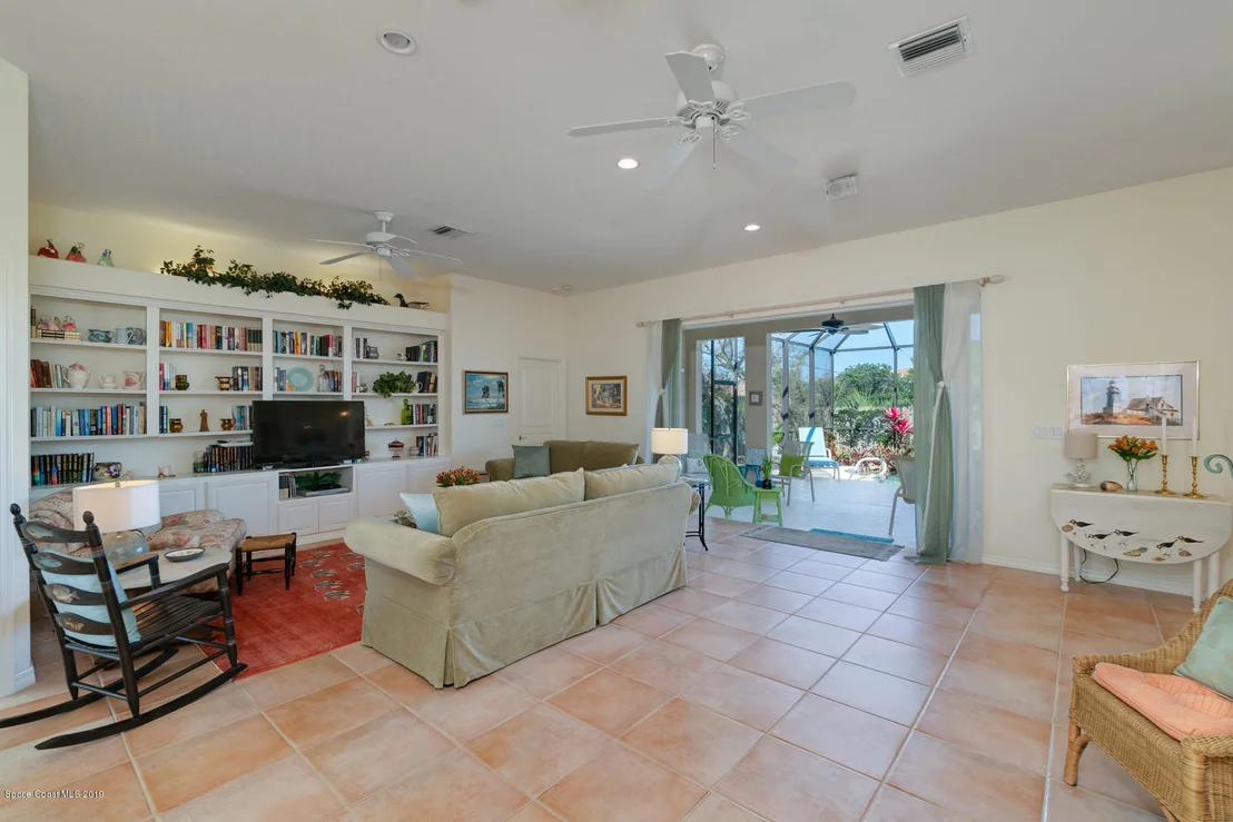 Photo of 220 Seaglass Drive