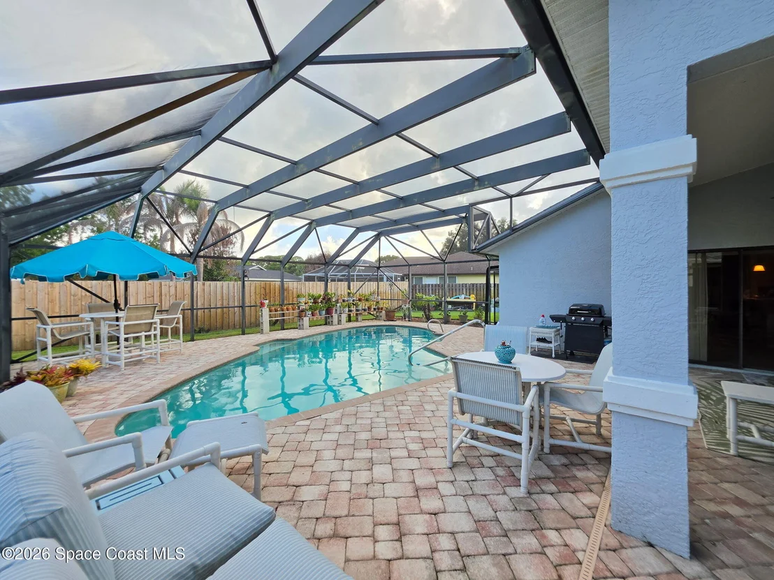 Photo of 2599 Senator Way