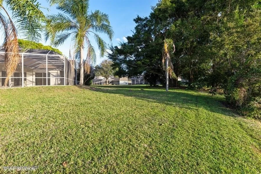 Photo of 5640 Sheffield Place