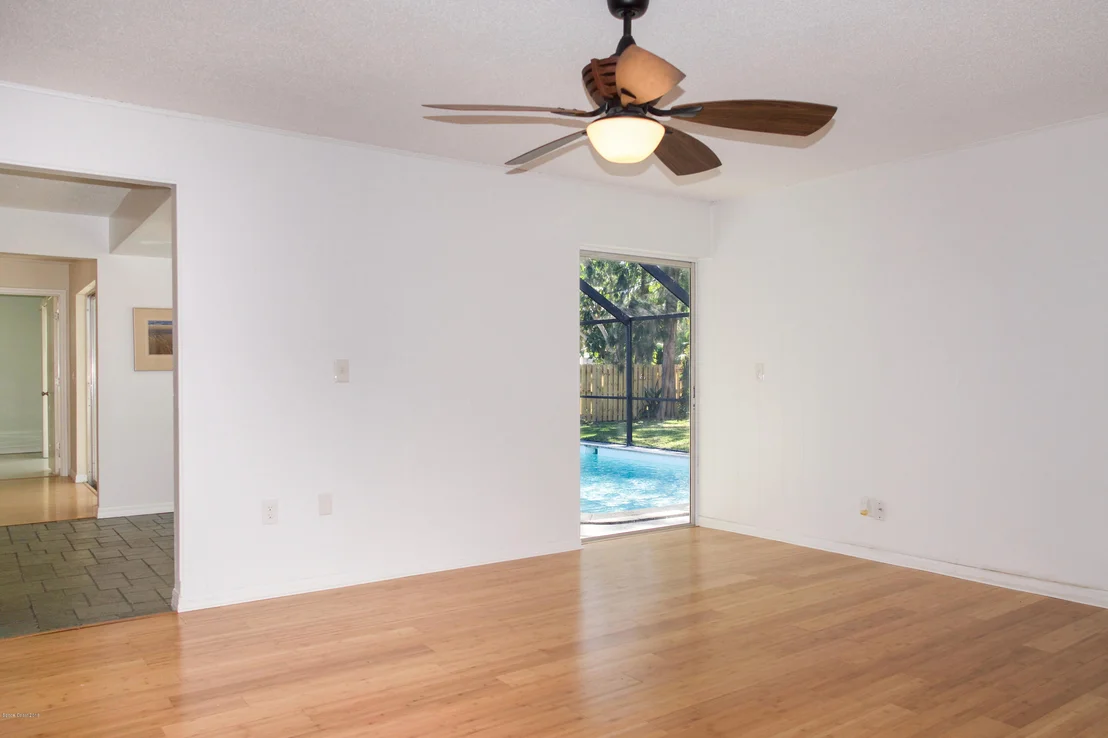Photo of 607 Hibiscus