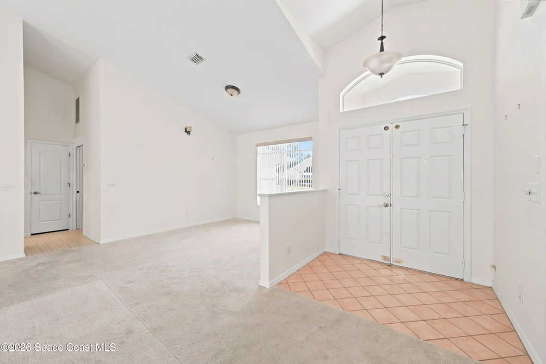 Photo of 1051 Fieldstone Drive