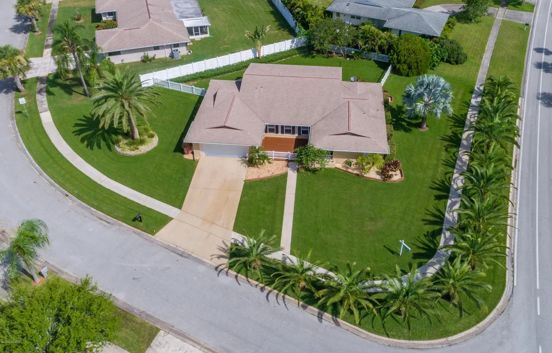 Photo of 909 Waialae Circle NE