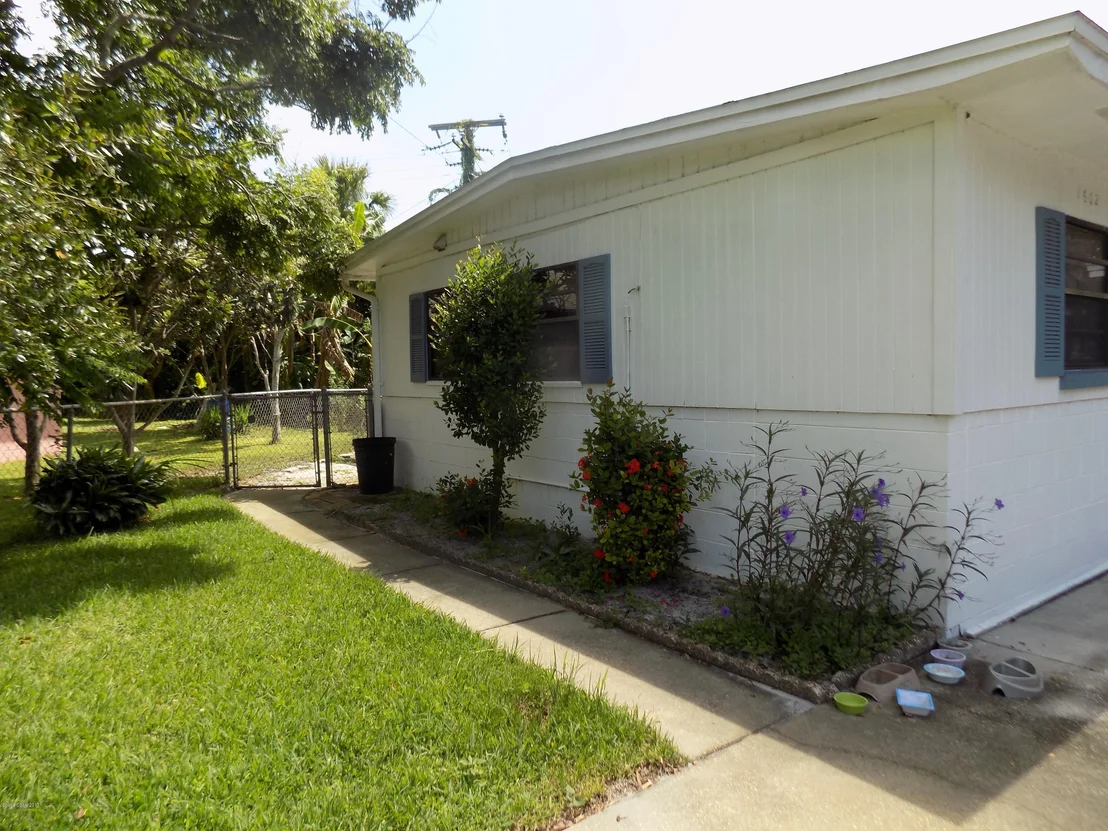 Photo of 1602 Cambridge Drive