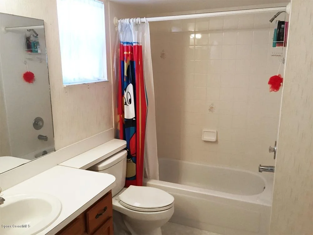 Photo of 7216 Hammock Lakes Drive