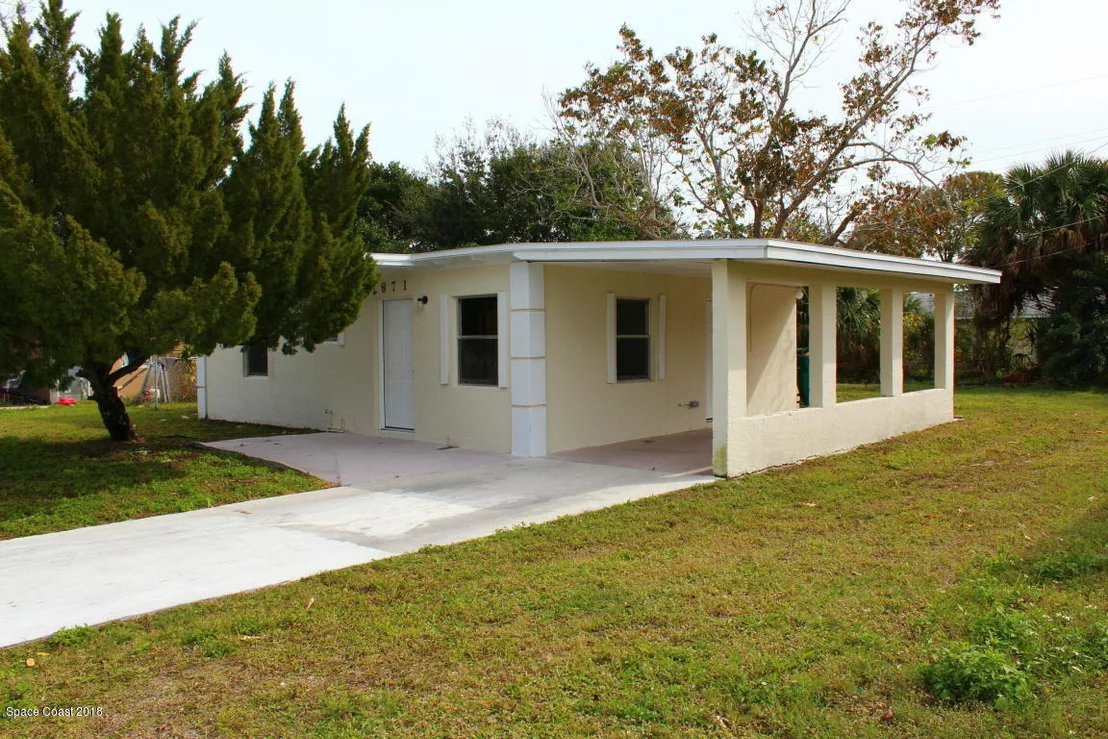 Photo of 2871 Colbert Circle