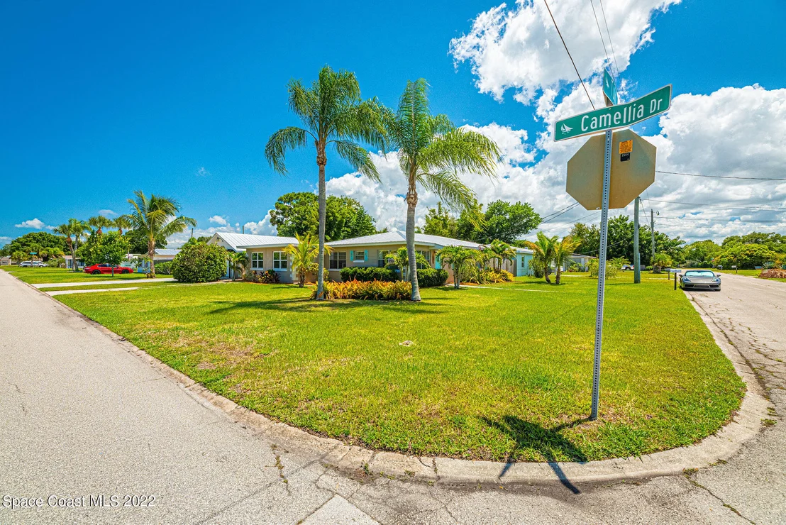 Photo of 323 Tulip Lane