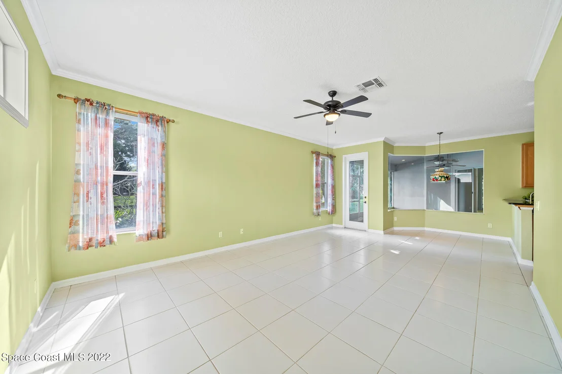Photo of 631 Autumn Glen Drive