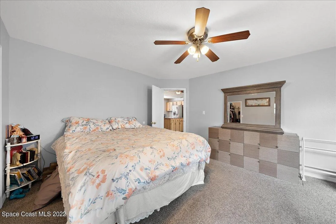 Photo of 6165 Corning Road