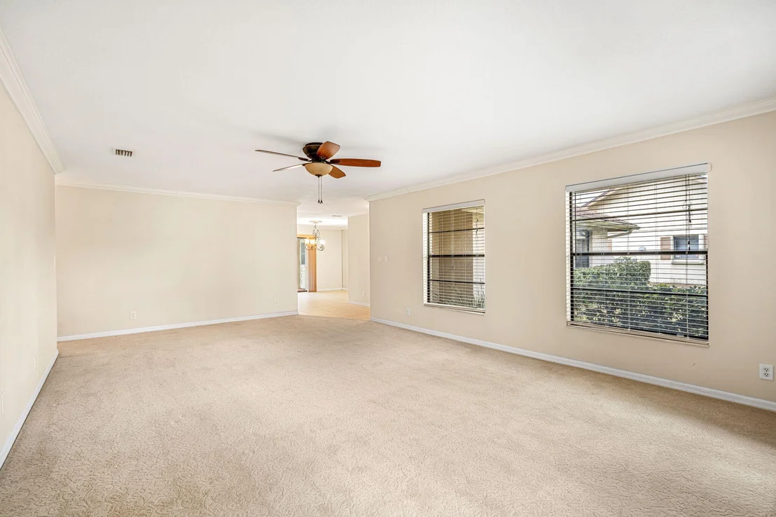 Photo of 1645 Figtree Drive