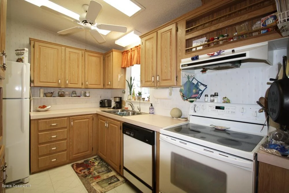 Photo of 1585 Seneca Drive