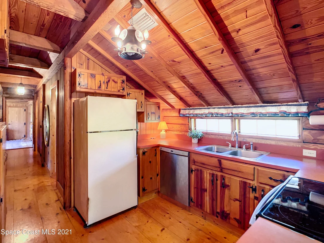 Photo of 4340 Burkholm Road