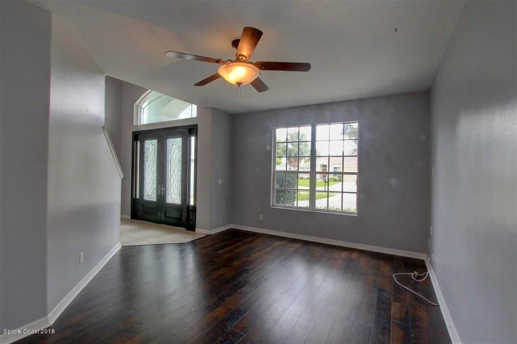 Photo of 5851 Newbury Circle