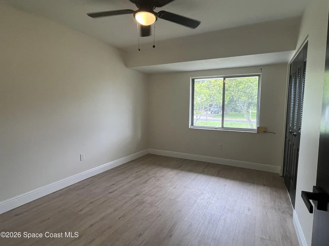 Photo of 1171 Riviera Drive NE