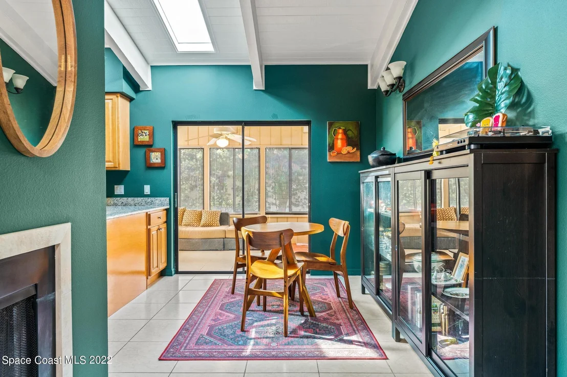 Photo of 307 Myrtlewood Road