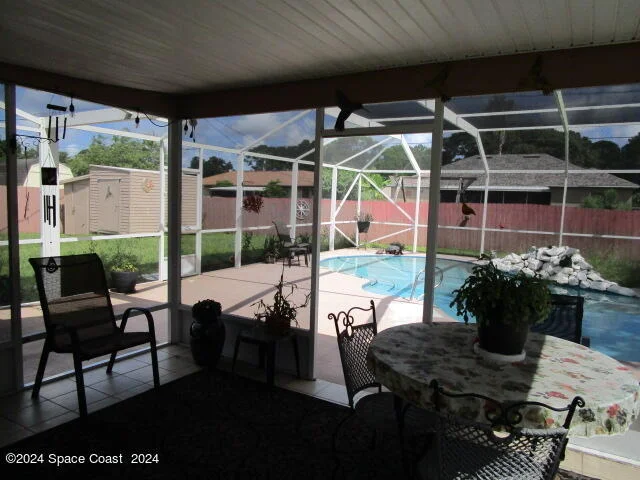 Photo of 1575 Pace Drive NW