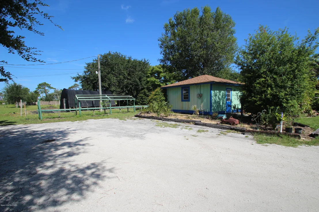 Photo of 1175 Marie Street