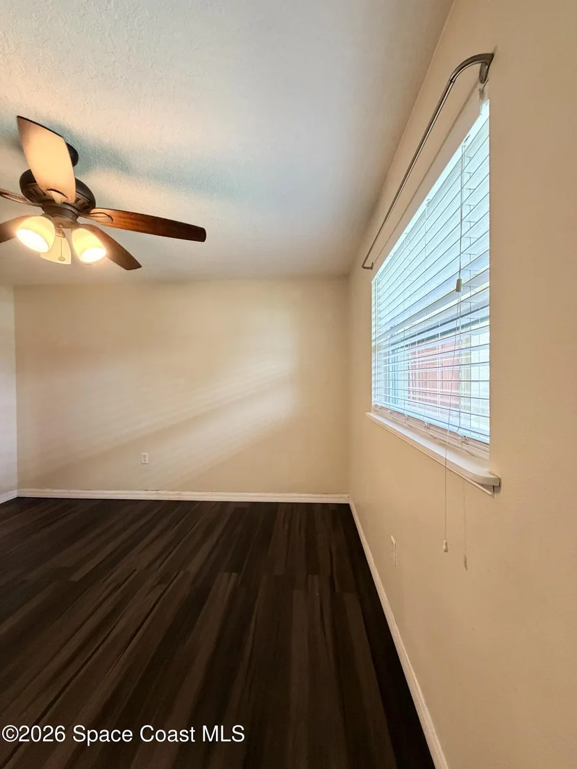 Photo of 550 Comanche Avenue