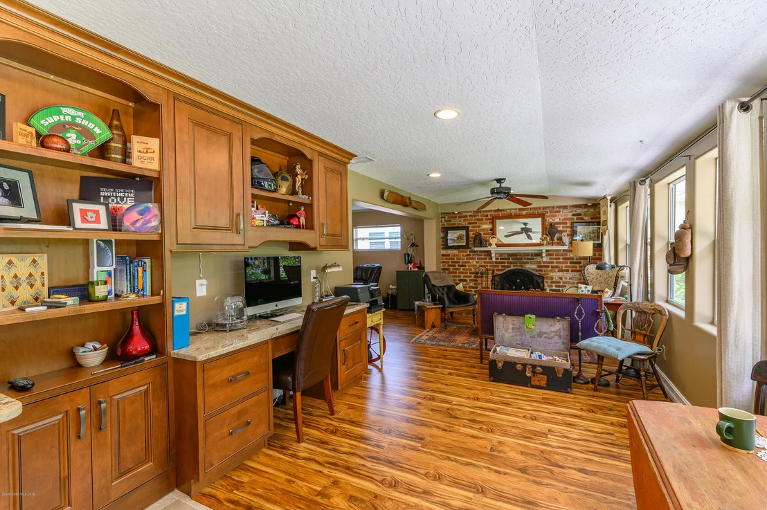 Photo of 133 Oakledge Drive