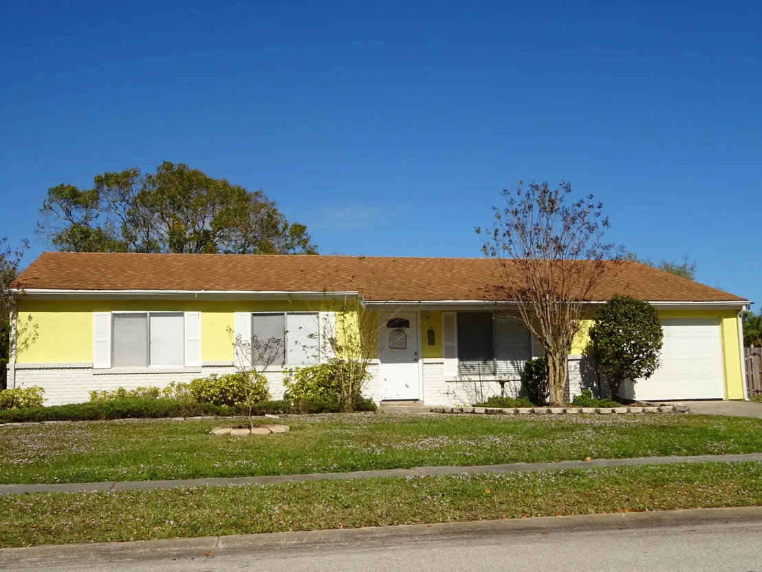 Photo of 1349 Freil Road NE