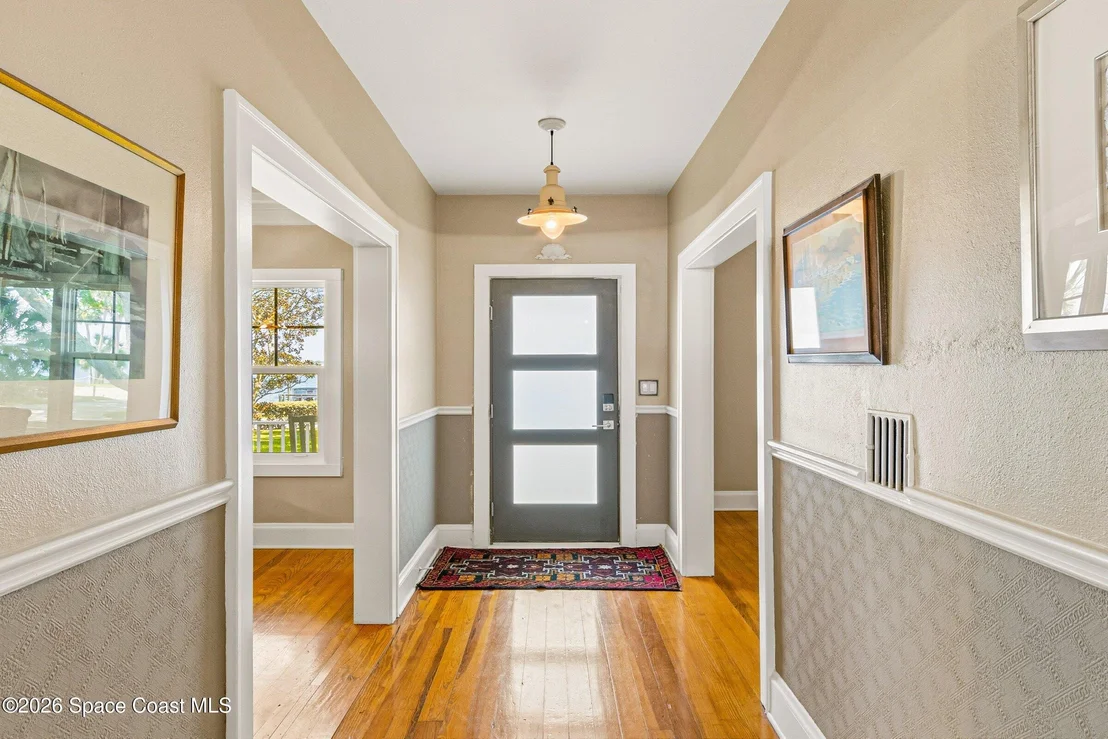 Photo of 409 Rockledge Drive