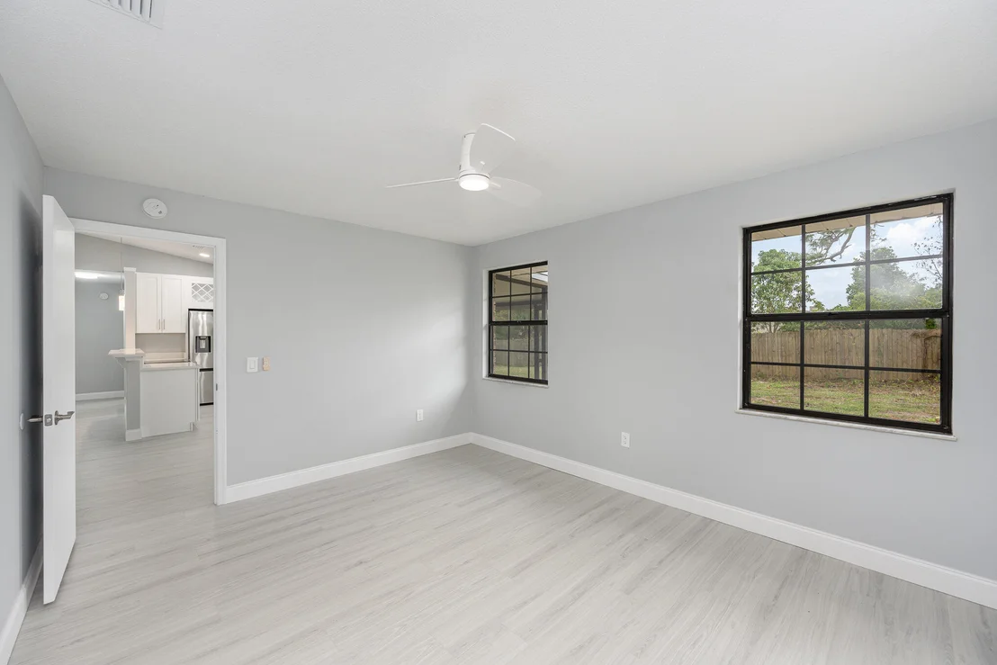Photo of 6375 Hudson Road