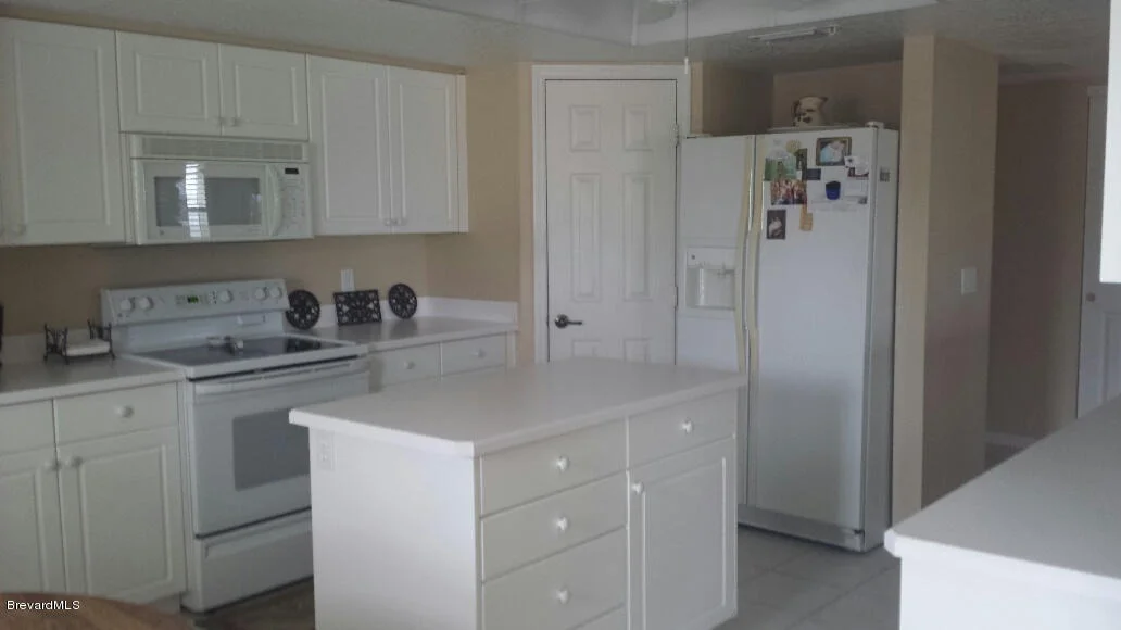 Photo of Unit 306 at 104 Riverside Drive