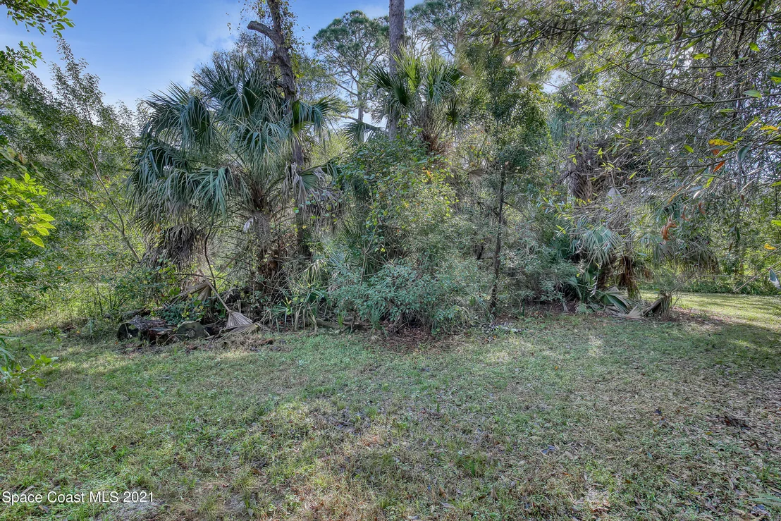 Photo of 2502 Meadow Lane