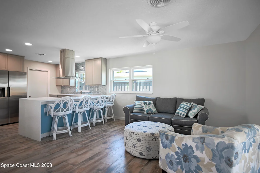 Photo of 440 Coconut Drive
