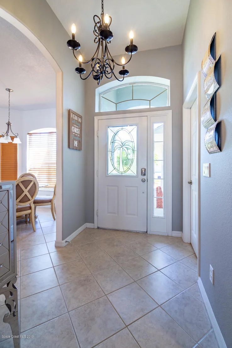 Photo of 4610 Portage Trail
