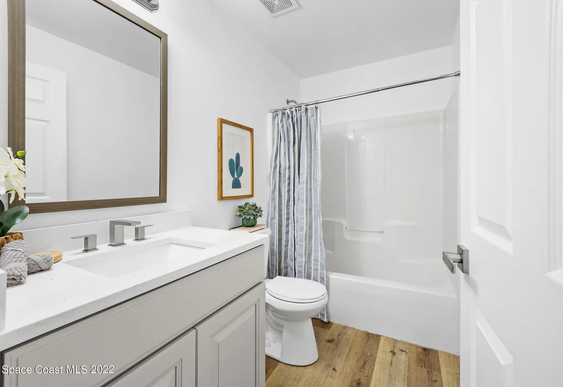 Photo of 6455 Kingdom Avenue