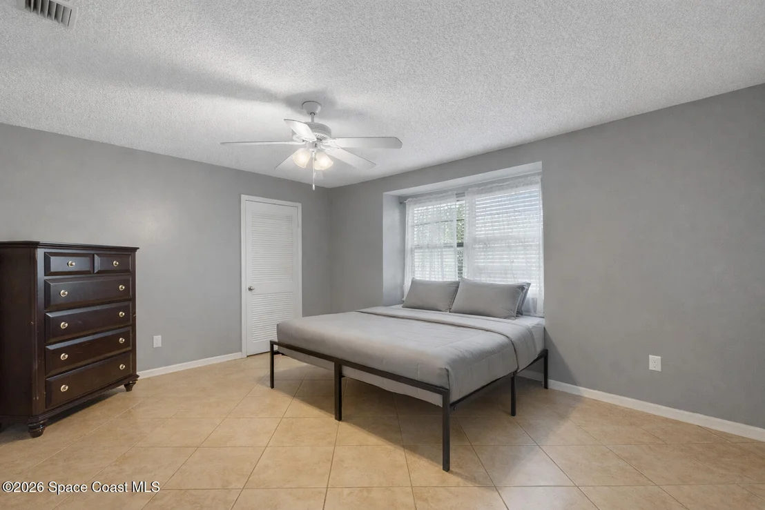 Photo of 697 Barber Street
