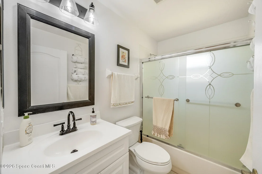 Photo of 241 Devlin Court SE