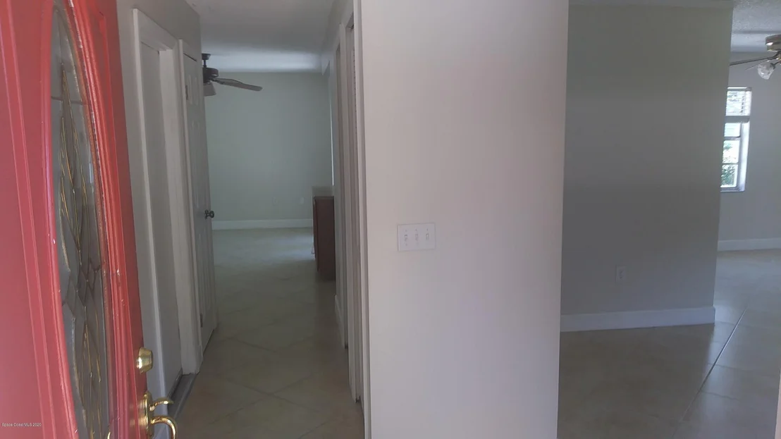 Photo of 1032 Sycamore Drive