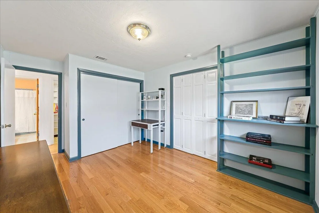 Photo of 567 S Sonora Circle