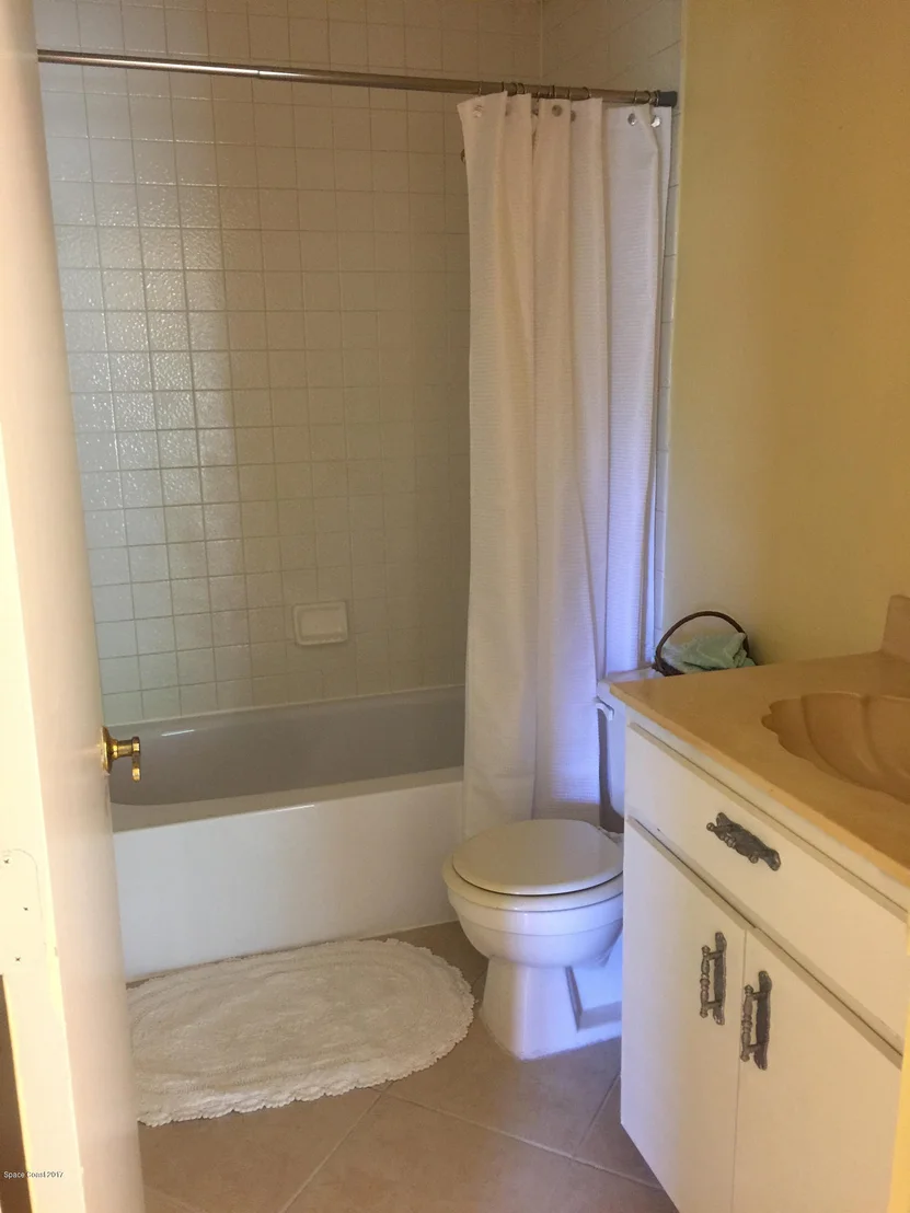 Photo of 1091 Goldenrod Circle NE