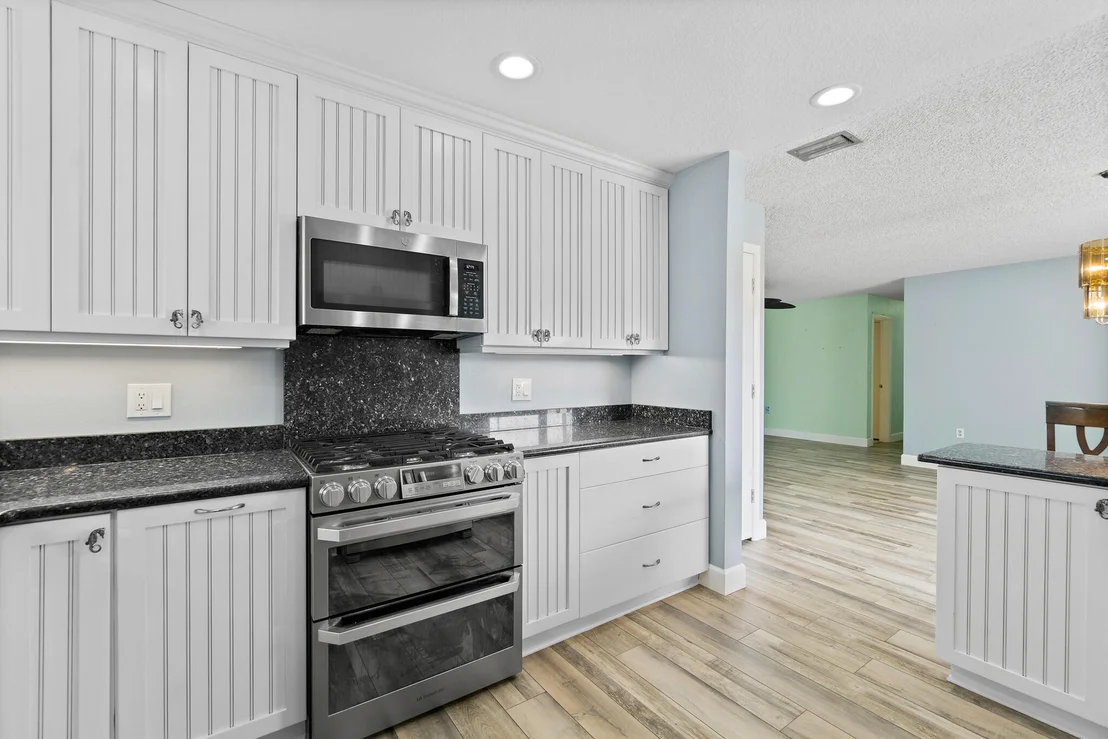 Photo of 453 Penguin Drive