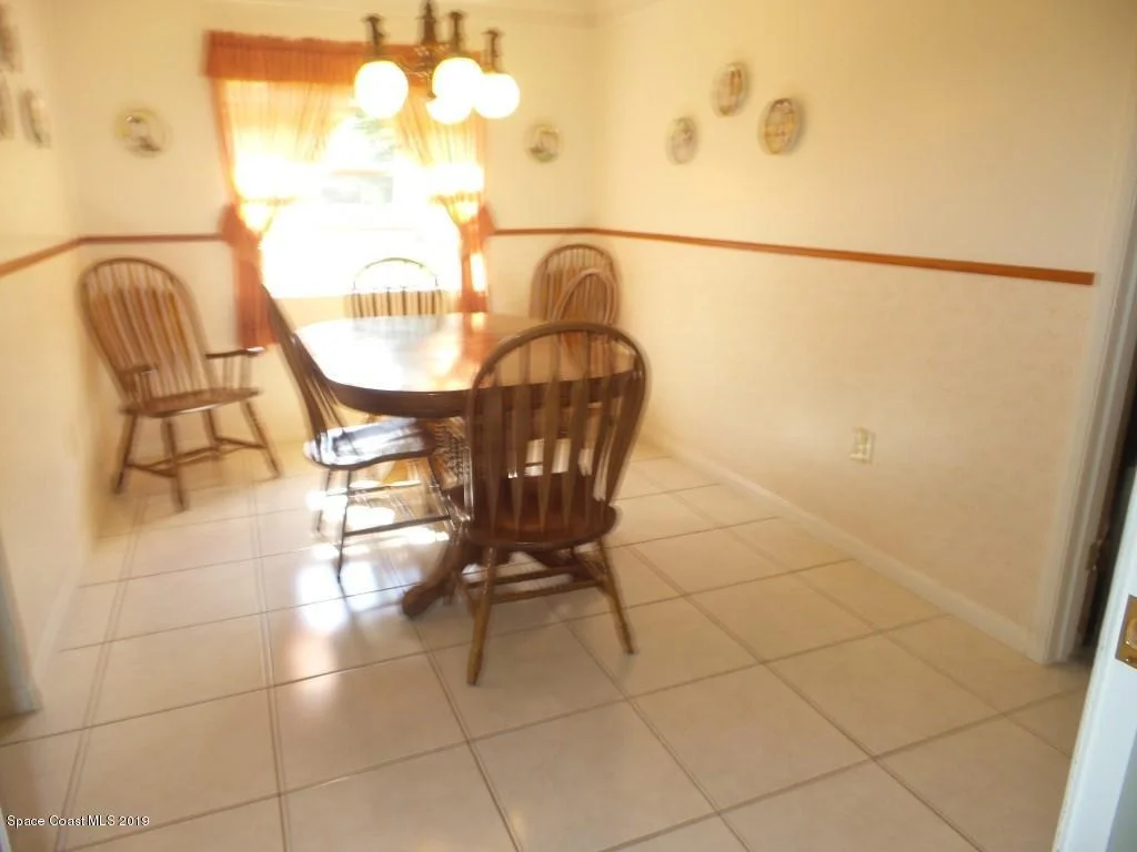 Photo of 612 Dundee Circle