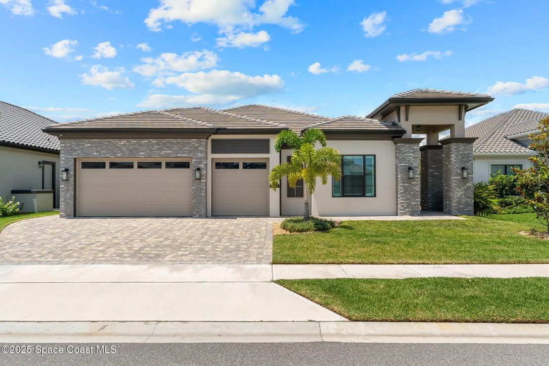 Photo of 2453 Donavan Court
