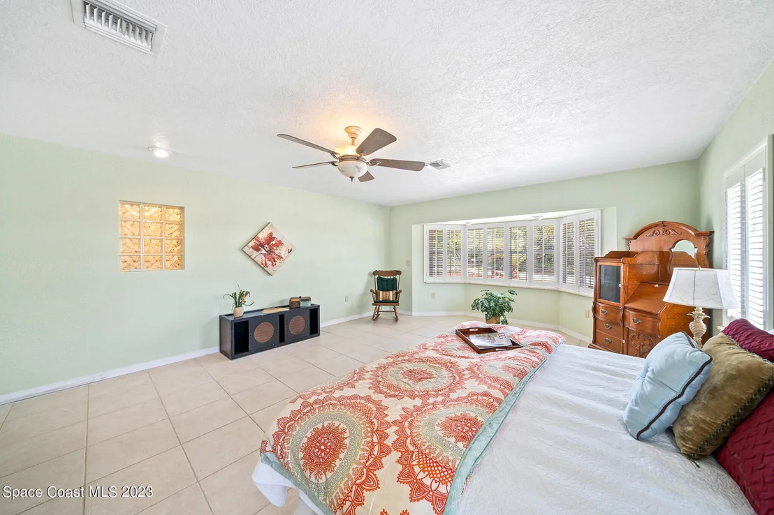 Photo of 863 Pelican Lane